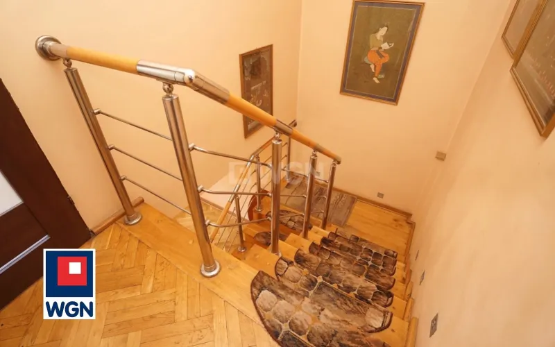 Dom na  sprzedaż Piotrków Trybunalski - Świetnie zlokalizowany segment.